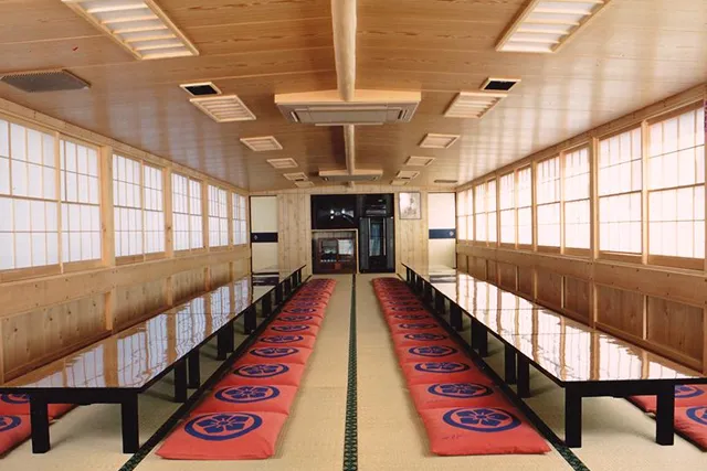 三河屋